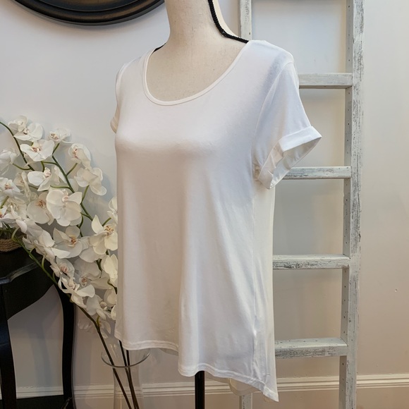 Store Closing‼️ White  Basic T-Shirt - Picture 6 of 7